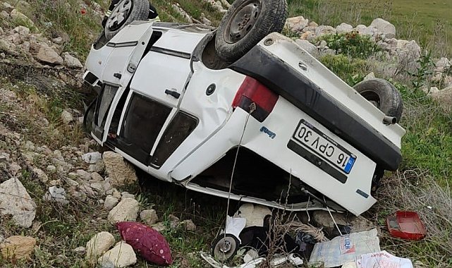 Tavşanlı'da otomobil takla attı: 2 yaralı