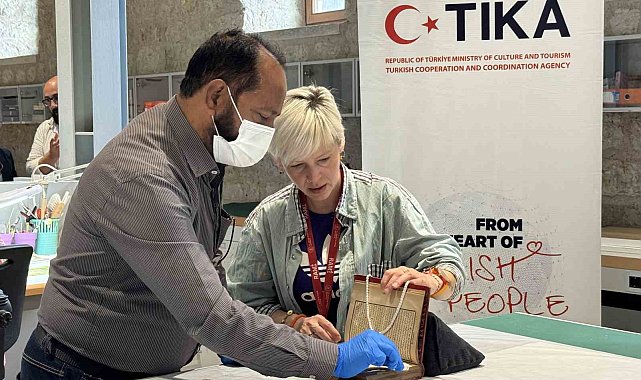 TİKA, el yazması eserlerin korunmasını destekliyor