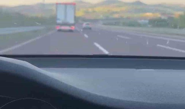Tır sürücüsü 180 kilometre hızla gitti, otomobiller ona yetişemedi