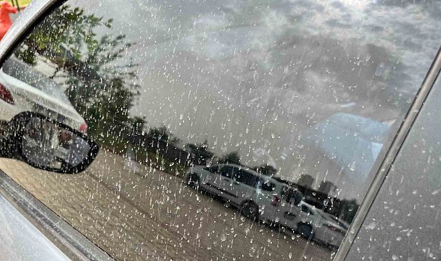Toz bulutu Adana'yı kapladı