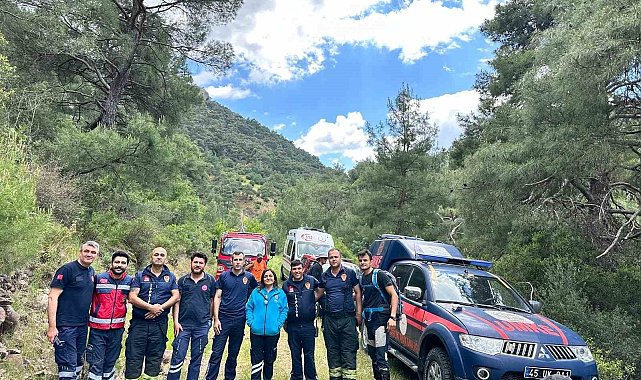 Trekking yaparken düşüp yaralanan vatandaş hastaneye kaldırıldı