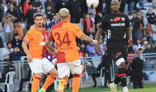 Trendyol Süper Lig: Fatih Karagümrük: 1 - Galatasaray: 1