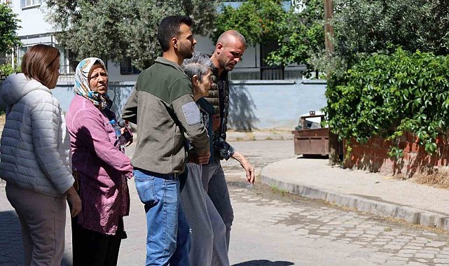 Turgutlu&#039;da ev yangını: 1&#039;i ağır 5 yaralı