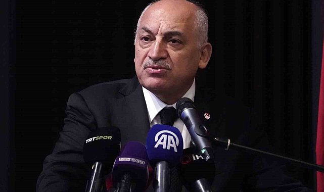 Uluslararası Futbol ve Bilim Kongresi başladı