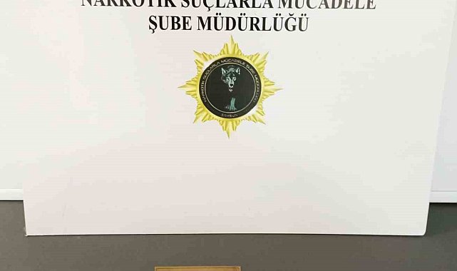 Uyuşturucuyla yakalanan kadın gözaltına alındı