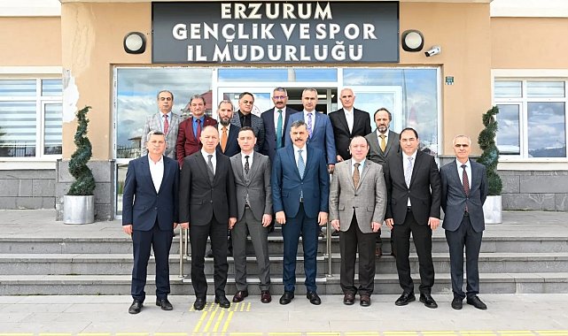 Vali Çiftçi&#039;ye spor tesisleri brifingi