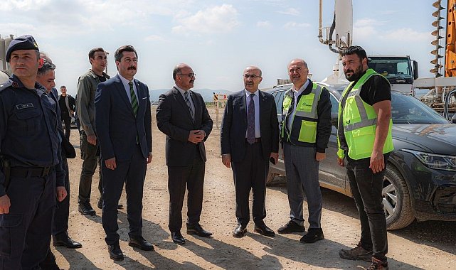 Vali Demirtaş&#039;dan Bursa Ankara hızlı tren inşaatına yakın takip