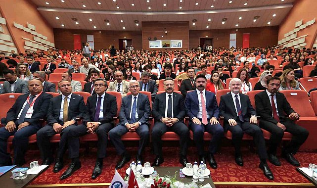 Vali Hüseyin Aksoy ESGES Açılış Programı'na katıldı