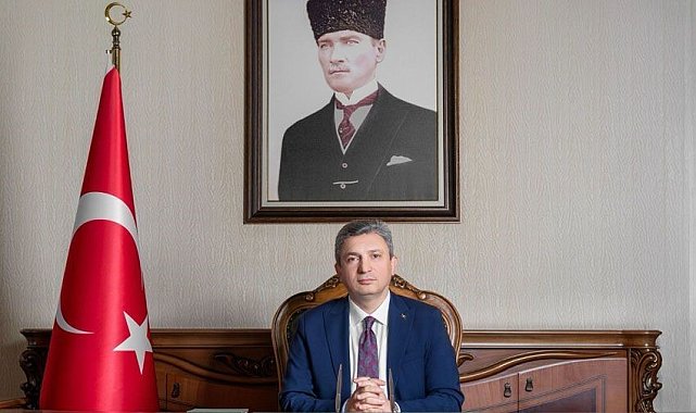Vali Şahin: "Gençlerimiz 'Türkiye Yüzyılı' hedefimize emin adımlarla yürüyeceklerdir"