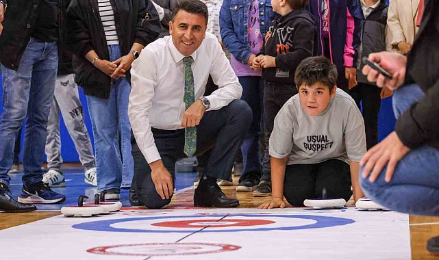 Vali Şefik Aygöl'ün de katıldığı oyunlar renkli görüntülere sahne oldu