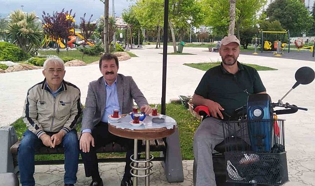 Vali Tavlı'dan engellilerle çay sohbeti