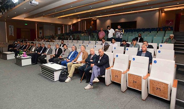 Van YYÜ'de "Kürdiyat Sempozyumu" düzenlendi