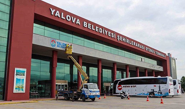 Yalova Şehirlerarası Otobüs Terminali'nde bakım ve onarım