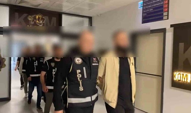 Yalova'da yabancıları vatandaşlık vadiyle dolandıran şahıs tutuklandı