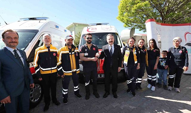 Yeni ambulansların devir teslim töreni gerçekleşti