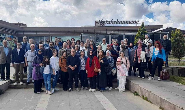 Yerli turistler Kula'ya hayran kaldı