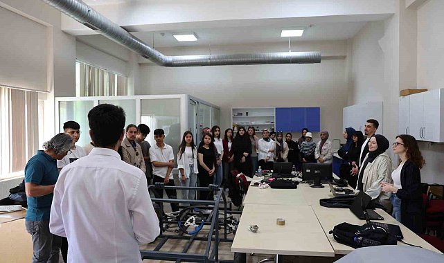 YKS öncesi üniversiteyi gezdiler