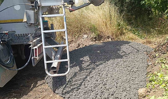 Yol kenarına beton döküp çevreyi kirleten mikser sürücüsü ile beton şirketine 40 bin lira ceza