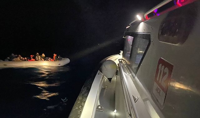 Yunan unsurları 11'i çocuk 35 kaçak göçmeni ölüme terk etti