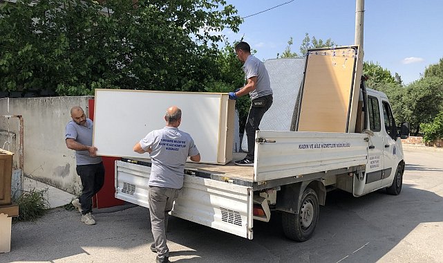 Yunusemre Belediyesi vatandaşının yardımına koşuyor