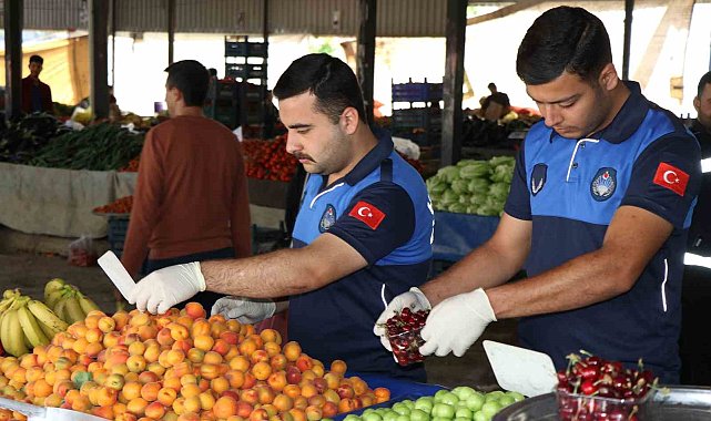 Zabıta pazar yerlerini denetledi