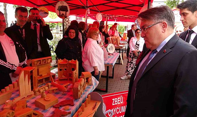 ZBEÜ'deki 27. Uluslararası Bilim ve Gençlik Haftası coşkuyla başladı