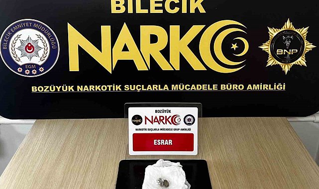 Zehir taciri şehirlerarası yolculukta yakalandı