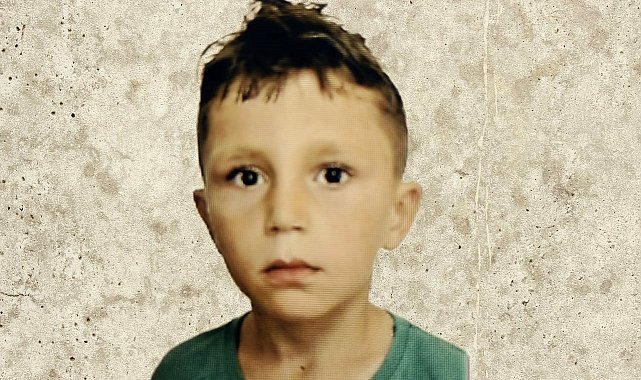 10 yaşındaki çocuk annesinin çalıştığı atölyeye gitti, asansörde sıkışarak can verdi