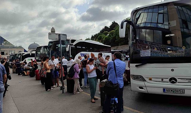 15 Temmuz Demokrasi Otogarı'nda bayram yoğunluğu