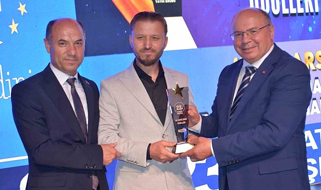 23'üncü Tokat En'leri Ödül Töreni'nde İHA'ya ödül