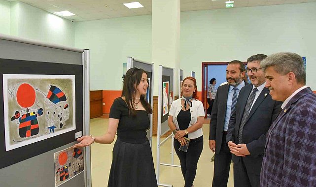 'Çocuğun İç Dünyasına Yolculuk' adlı resim sergisi