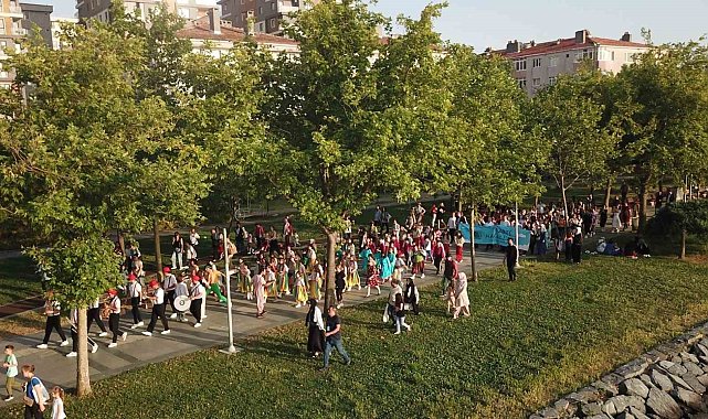 'Uluslararası Masal İstanbul' Festivali beşinci yaşını Küçükçekmece'de kutluyor
