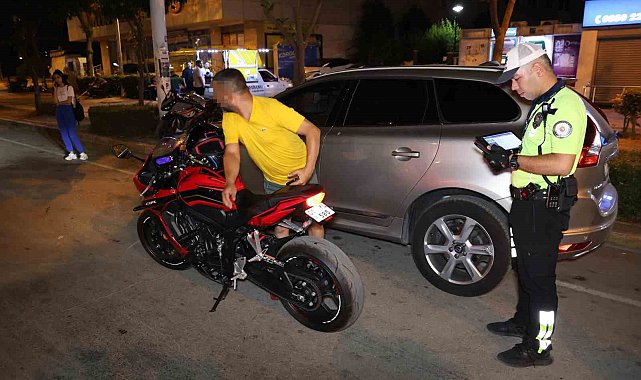 Adana'da trafik magandaları ceza yağmuruna tutuldu: 462 bin 800 TL para cezası uygulandı