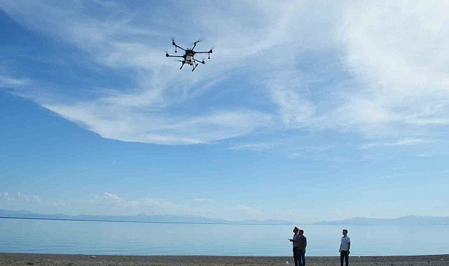 Adilcevaz'da drone ile sivrisinek ve haşerelerle mücadele
