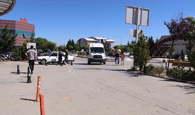 Afyonkarahisar'da birçok kişi kurban keserken yaralandı