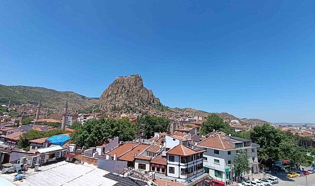 Afyonkarahisar'da termometrelerin 38 dereceleri görmesi bekleniyor