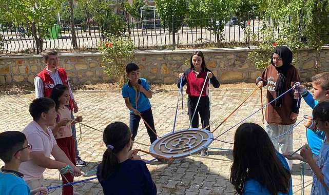 Afyonkarahisar'da yılsonu şenliği düzenlendi