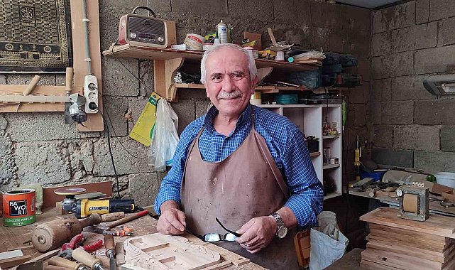 Ahşap ustası Aksu: "Ahşap kokusunda huzur buluyorum"