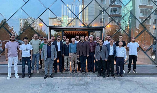 AK Parti İl Başkanı Ocak, Gençlik Derneği 'hasbihal' etkinliğine katıldı