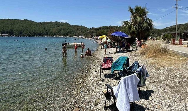 Akbük Plajının bir bölümü ücretsiz halka açıldı