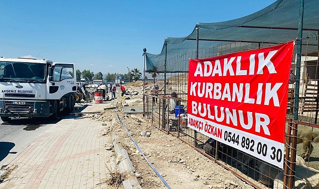 Akdeniz'de kurban kesim ve satış yerleri hazır
