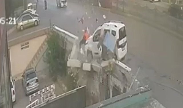 Akıl almaz kaza kamerada