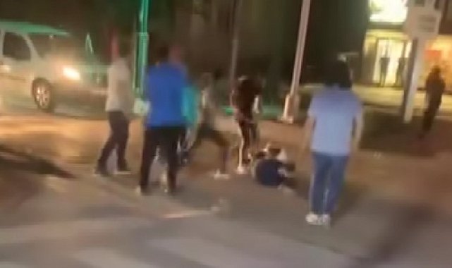 Aksaray'da keser ve tornavidalı kavga kamerada: 4 yaralı