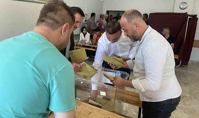 Aksaray'da tekrarlanan seçimde oy sayımı başladı