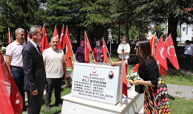 Akşehir İlçe Emniyet Müdürlüğünden şehitlik ziyareti