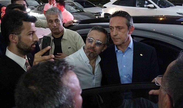 Ali Koç Antalya'da dernek ve kongre üyeleri ile buluştu