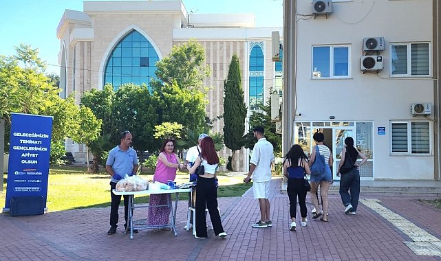 ALKÜ'de final haftasında öğrencilere çorba ikramı