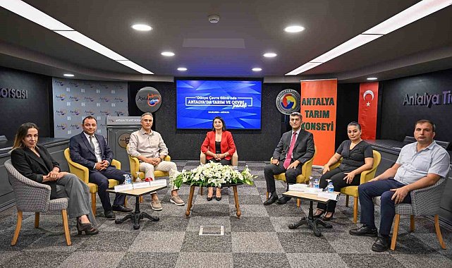 Antalya'da Tarım ve Çevre Paneli düzenlendi