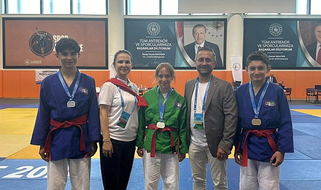 Avrupa Şampiyonası'ndan 3 madalya ile döndüler