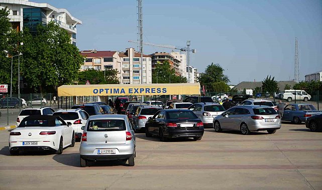 Avrupa'dan gelen gurbetçiler vatan toprağına ayak bastı